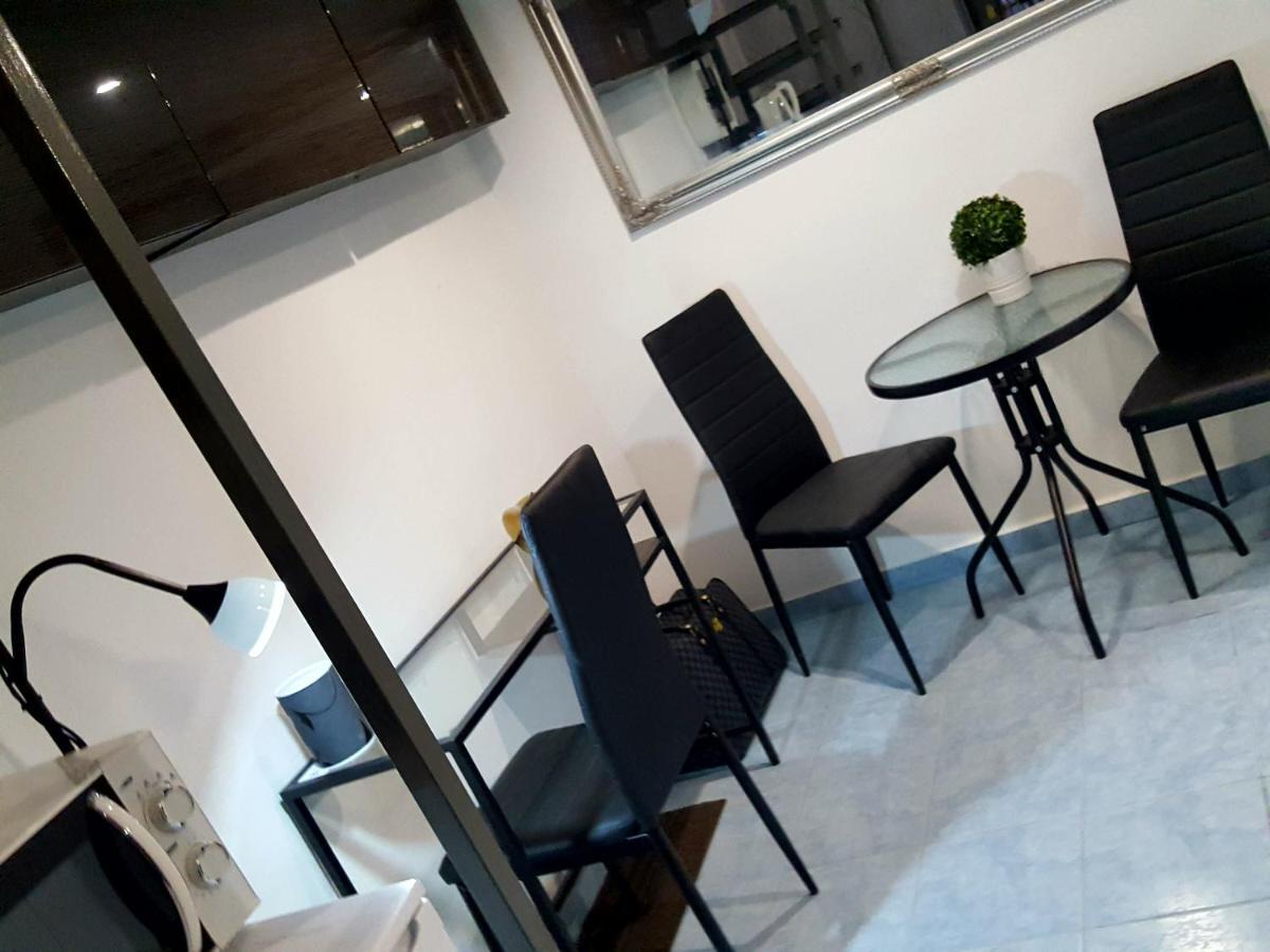 Like Studio City Centrum, Wifi, Terrace Budapeşte Dış mekan fotoğraf